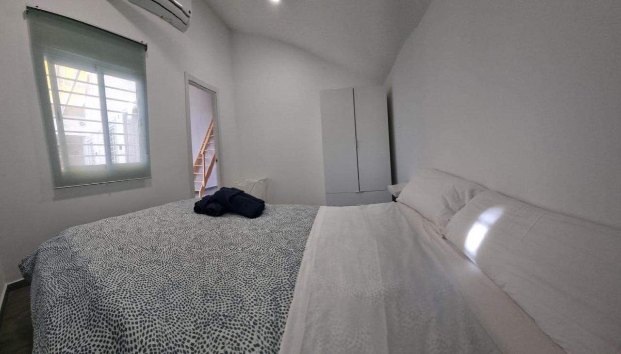 #2# Apartamento Jacuzzi Xl Sevilla Centro ภายนอก รูปภาพ